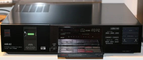 Akai-1.webp