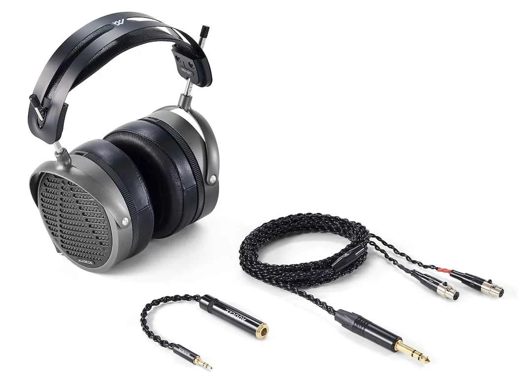 Audeze-MM-520-in-the-box-15.webp