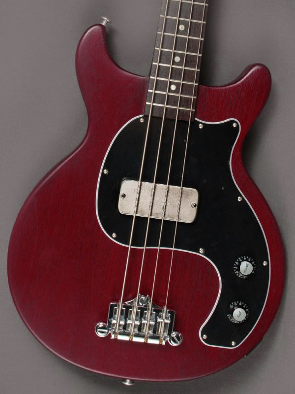 Bass_Look1.jpg Bass_Look1.jpg