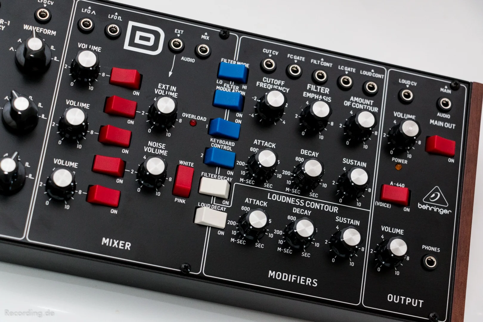Behringer-Modell_D-004.webp