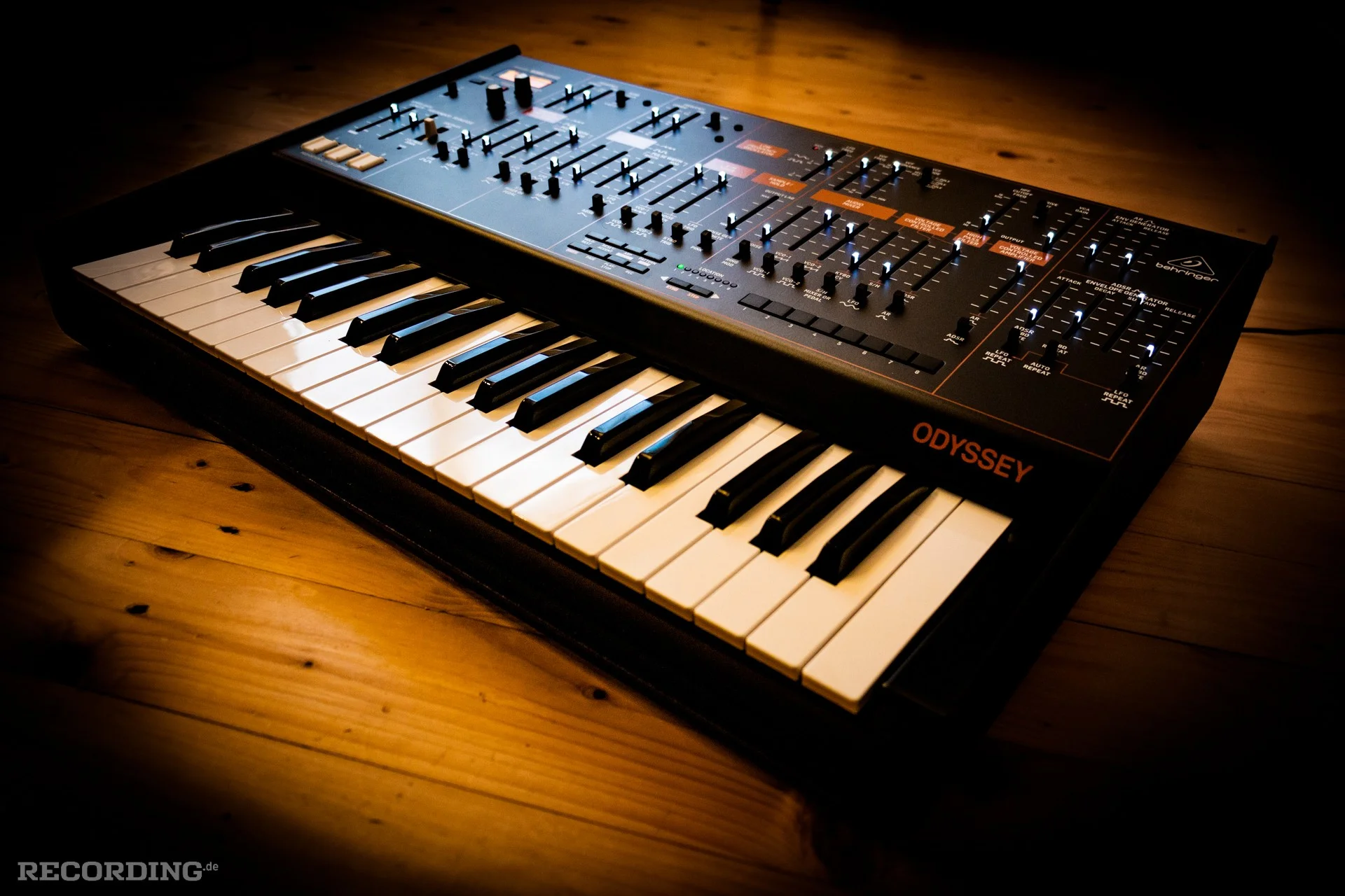 Behringer_03.webp