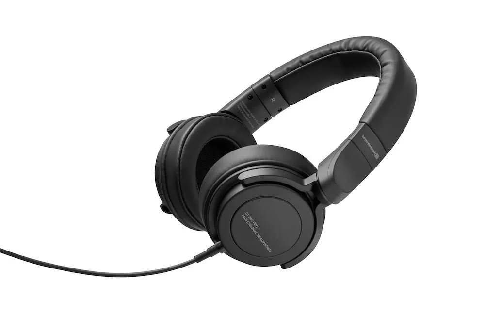 beyerdynamic DT 240 PRO gross.webp
