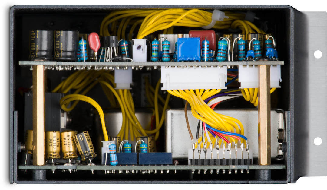 Black Lion Audio - Bluey 500 - Back.jpg Black Lion Audio - Bluey 500 - Back.jpg