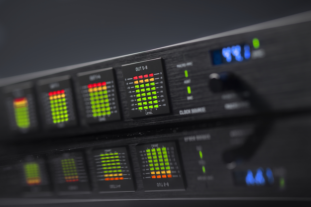 Black Lion Audio - Revolution EXP - Macro01.jpg Black Lion Audio - Revolution EXP - Macro01.jpg
