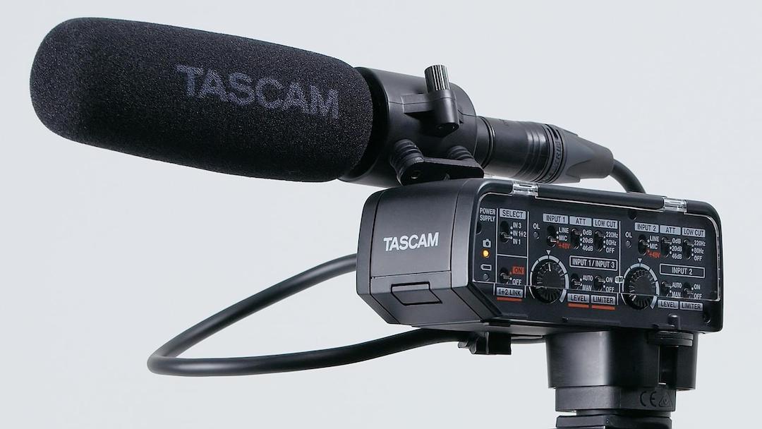 ca-xlr2d_shotgun.jpg ca-xlr2d_shotgun.jpg