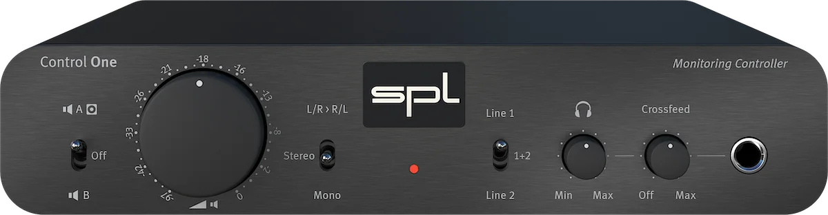controlOne_front-1.webp