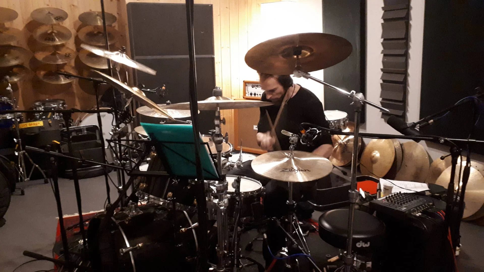 drums2.webp