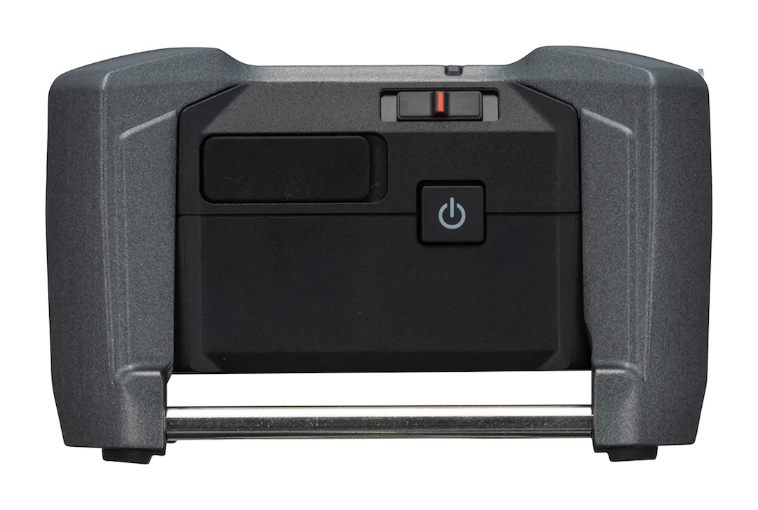 F3_side_right_press.webp