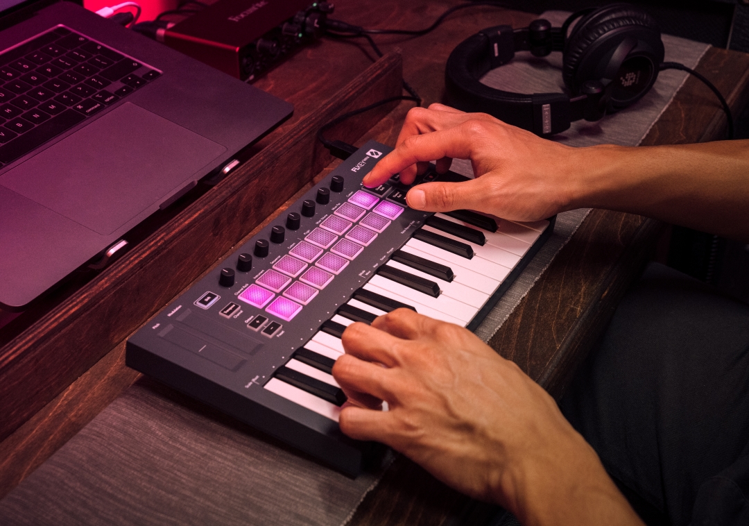 FLkey Mini close_1080px.jpg FLkey Mini close_1080px.jpg