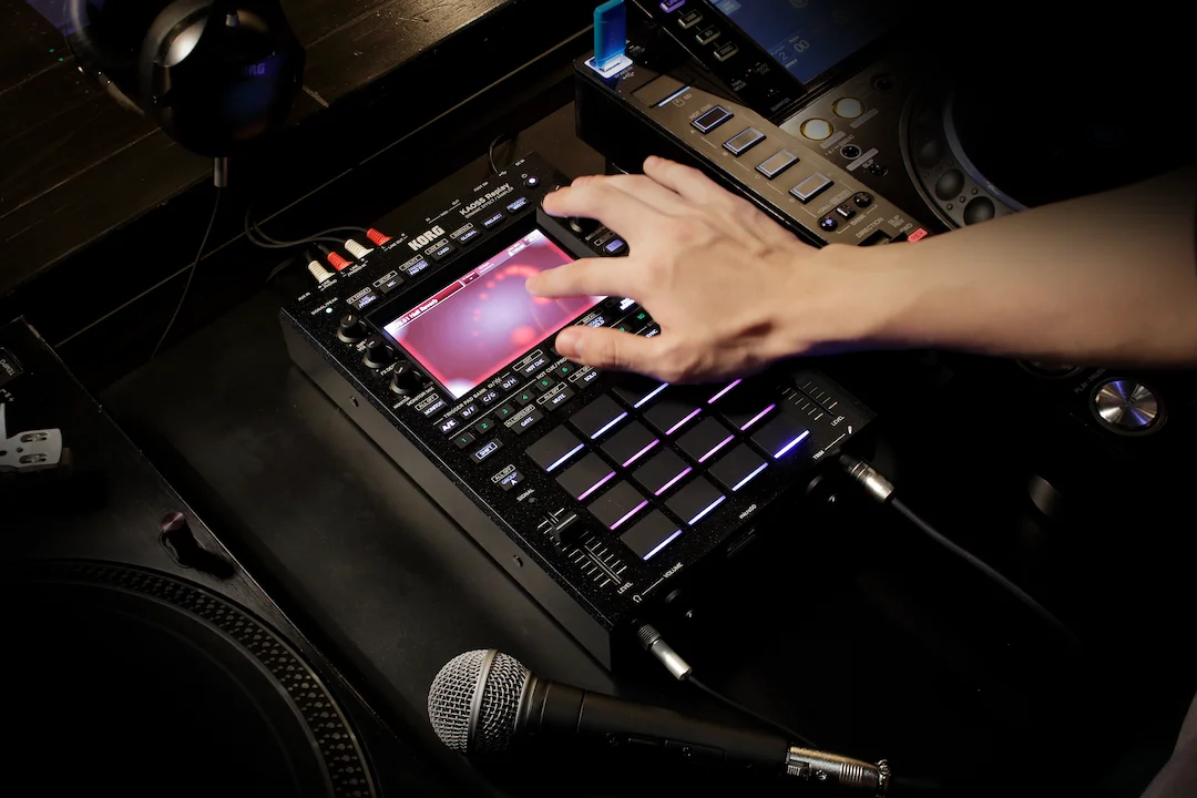 KAOSSReplay_DJBooth.webp