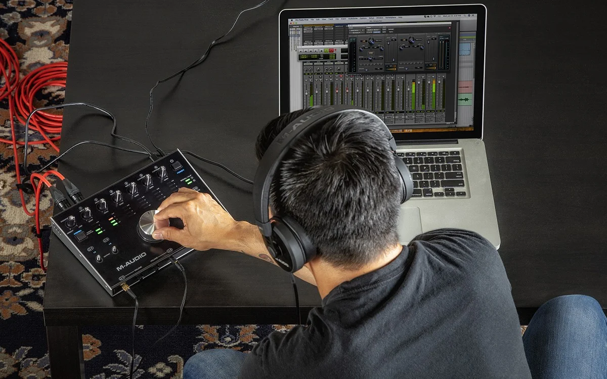 m-track8x4m-lifestyle-5-web.webp