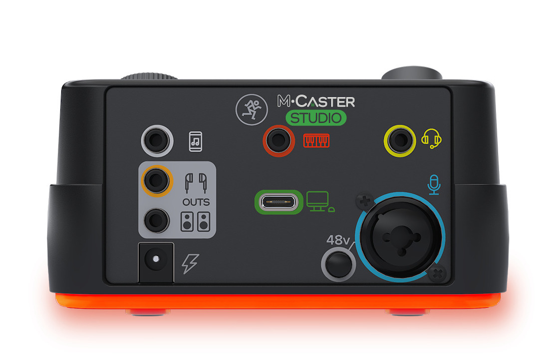 MCaster_STUDIO_Rear_Glow_Box-JPG_FullRes.jpeg MCaster_STUDIO_Rear_Glow_Box-JPG_FullRes.jpeg