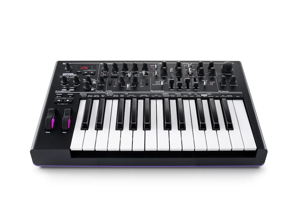 Novation-AFX-Station_Front-elevated_HR.webp