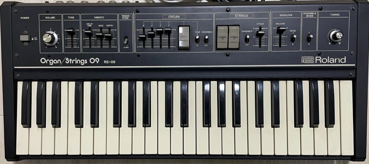 Roland RS-09 Organ Strings 09 Analog Keyboard Synthesizer Used from Japan 4957054511425 | eBay.jpg
