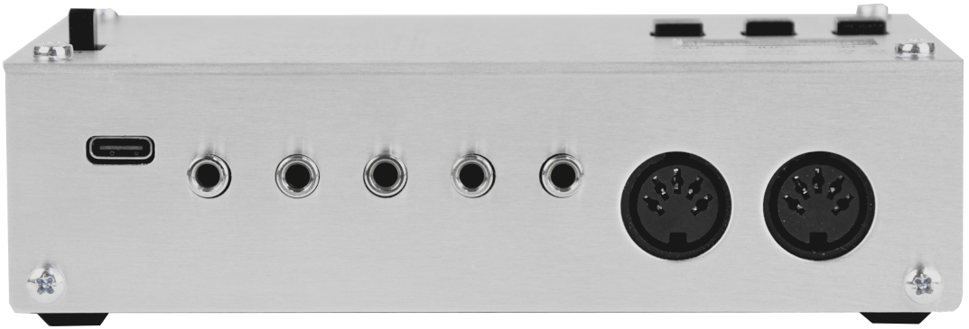 USB Solo mkII-rear.png