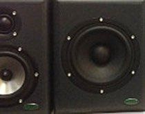 Unity Audio stellt mit Pebble und Bam-Bam zwei Aktiv-Monitore vor.jpg