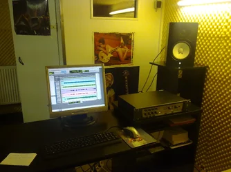 studio1.webp