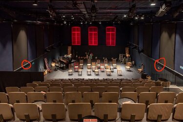 Buehne2-scaled.jpg