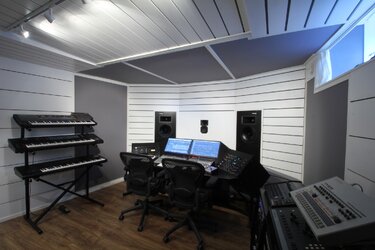 Kyaal_Studio-02.jpg