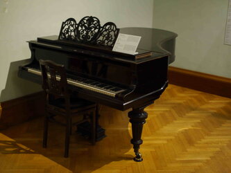 Mahler Blüthner.JPG