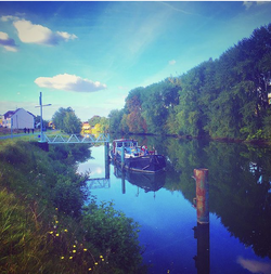 Angebot an Solo-Künstler: Songwriting & Recording Retreat auf dem Wasser!