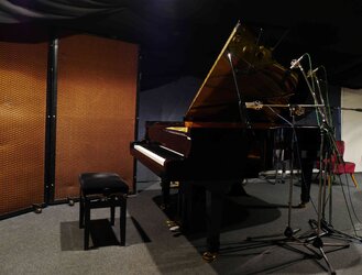 Studio Pankow Yamaha .jpg