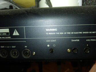 KORG T2 _LCD.jpg