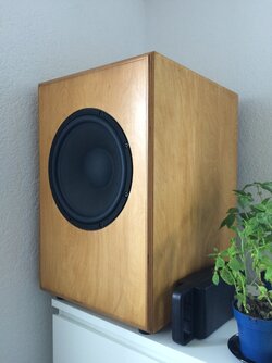 [Monitore] Hornlautsprecher inkl. Subwoofersystem