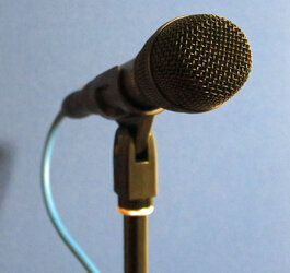 LiveVocals_3_F.jpg