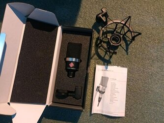 neumann 3.jpg