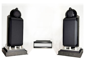 Bowers-Wilkins_800_Diamond-Piano-Black_03.jpg