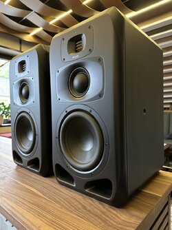 Aktivlautsprecher Adam Audio S3V (2 Stück)