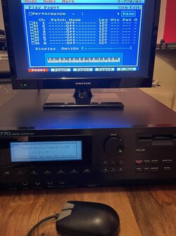 Roland S770 mit 16MB und Option auf Turbo upgrade