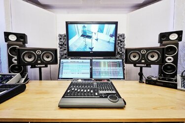 Diverses Equipment zu verkaufen