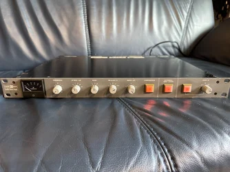 SSL FXG Compressor 2JPG.webp