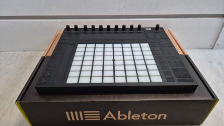 PUSH1.jpeg PUSH1.jpeg