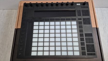 PUSH2.jpeg PUSH2.jpeg