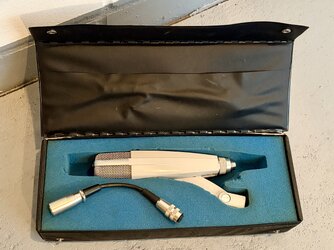 Sennheiser MD 421 Dynamisches Mikrofon