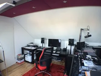 studio-layout-v4-bild-von-fenster.webp