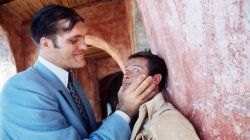 richard-kiel-und-roger-moore-dreh-james-bond-bild-100~_v-img__16__9__xl_-d31c35f8186ebeb80b0cd8.jpg