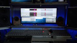 Ultrawide 34 Ginko JBL Qcon.jpg