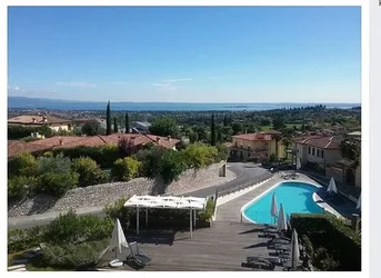 italy.webp
