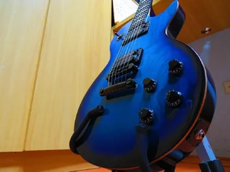 Gibson Les Paul Studio 1993 Blueburst 3.webp