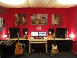 studio1.jpg