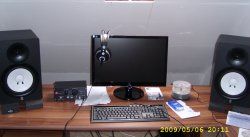 SL271838.jpg