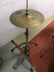 hi-hat-staender-mit-sabian-becken-2152575852.jpg