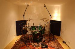 studio_drums_gerade.jpg