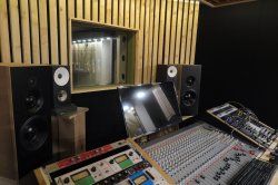 Studio.jpg