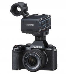 ca-xlr2d_fujifilm_x-s10.jpg