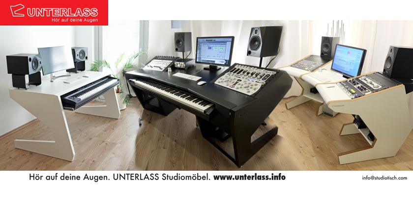 unterlass_studiotisch_1.jpg
